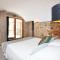 Gorgeous Home In Fourques With Wifi - Fourques