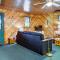 Cozy Green Bank Cabin about 2 Mi to Observatory! - Dunmore