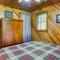 Cozy Green Bank Cabin about 2 Mi to Observatory!