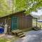 Cozy Green Bank Cabin about 2 Mi to Observatory! - Dunmore