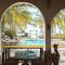 Mambo Ocean Resort