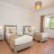 VILLA CARACOL Heated Swim Spa & Mini-Golf