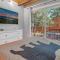 Big Bear Den - Great cabin far enough from town to getaway and fully fenced yard with firepit