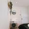 Two Bedroom Mansion House Apartment By AZ Luxury Stays Newmarket With Parking And WiFi