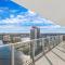 HYDE BEACH HOUSE THREE-BEDROOM, WATERFRONT, OCEAN AND INTERCOSTAL VIEW, ROOFTOP POOL, 5 MiN WALK TO BEACH
