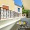 FOURLANOU HOUSE