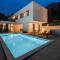 Luxury, seafront Villa IVAN with heated pool only 100m from beach - Omiš