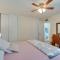Oak Ridge Retreat with Porch Less Than 1 Mi to Downtown - Oak Ridge