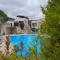 Urania Luxury Suite with pool view -Loutra Resort