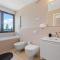 Luxury, seafront Villa Petra with heated pool only 50m from beach - Omiš