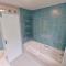 36 Strawberry Hill, Tolroy Manor