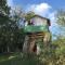 Tree house and shepherds hut - 阿什伯顿