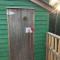 Tree house and shepherds hut & Hot Tub
