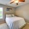 Havelock Home Private Yard, 2 Mi to Cherry Point!
