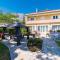 Beach Apartment Villa Carmen