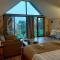 Kazbegi cottages qabarjina