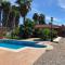 “Soleado” Casa rural con piscina