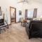 Modern Luxury Bungalow steps from DT Activities