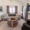 Modern Luxury Bungalow steps from DT Activities