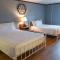 Whispering Winds Motel - اوبورن