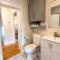Cozy 2 BDRM Vacation Rental - 1 Mile to Dtwn Rapid City