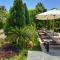 Cocoon Luxury Villa In Coral Bay-3 Min To Beach