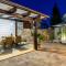 CASA MARIO-charming stone house with jacuzzi