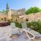 CASA MARIO-charming stone house with jacuzzi
