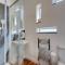 The Long Hall 2 bed ground floor annexed apartment - sleeps 6