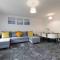 Cloudstays Birmingham Luxury Townhouse 2 lakes sleeps upto 8 Free Parking & WIFI