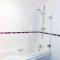 Cloudstays Birmingham Luxury Townhouse 2 lakes sleeps upto 8 Free Parking & WIFI