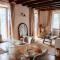 Historical Penthouse on Isola dei Pescatori