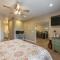 Walk-in - Close to 76 Strip - Resort Amenities - FREE TICKETS INCLUDED - FH-G203 - Branson