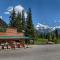 Mount Robson Lodge