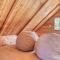 The Cottage Keeper - Meredith Lodging