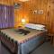 Cedars Motel - Saint Ignace