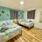 Lively Home near Downtown, stadium, Wynwood