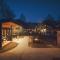 Premium villa glamping log cabin with stars and bonfire - 北斗市