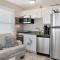 33rd Unit 2 Island Time Parking Beach 2 Blocks Away