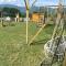 Villa jacuzzi, terrain de pétanque et aire de jeux vue sur les Pyrénées - Seilhan