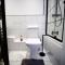 Ideal Lodgings in Radcliffe