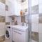 Spacious apartment 50 m from the beach