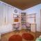 Spacious apartment 50 m from the beach