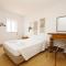 Z - Gil Vicente Guest Rooms