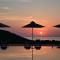 Kavos Hotel & Suites