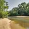 River Frontage Quiet Mississippi Vacation Rental