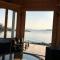 Cottage with own beach, seaterrace & pavillion. - Mariehamn