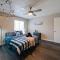 Austin - Down by the Sea - 1 br Apt near SoCo - Austin