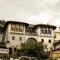 Emblematic House Apartment 2 - Gjirokastra