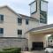 Quality Inn & Suites Roanoke - Fort Worth North - Roanoke